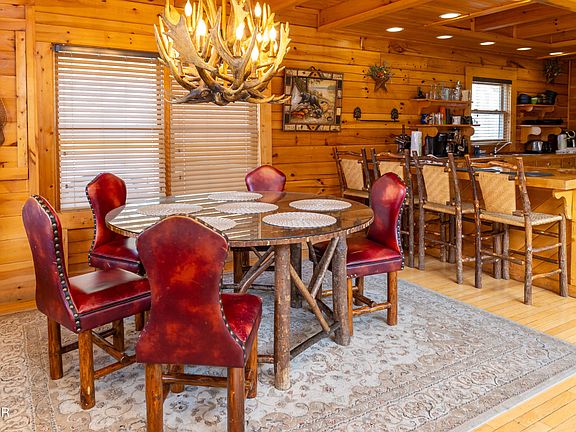 5th image of 3539 Carsons Ridge Way