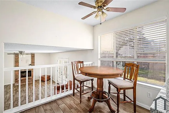 5215 Gladeside Dr — Photo 12