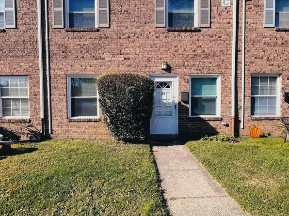 12135 Academy Rd Unit 28, Philadelphia, PA 19154
