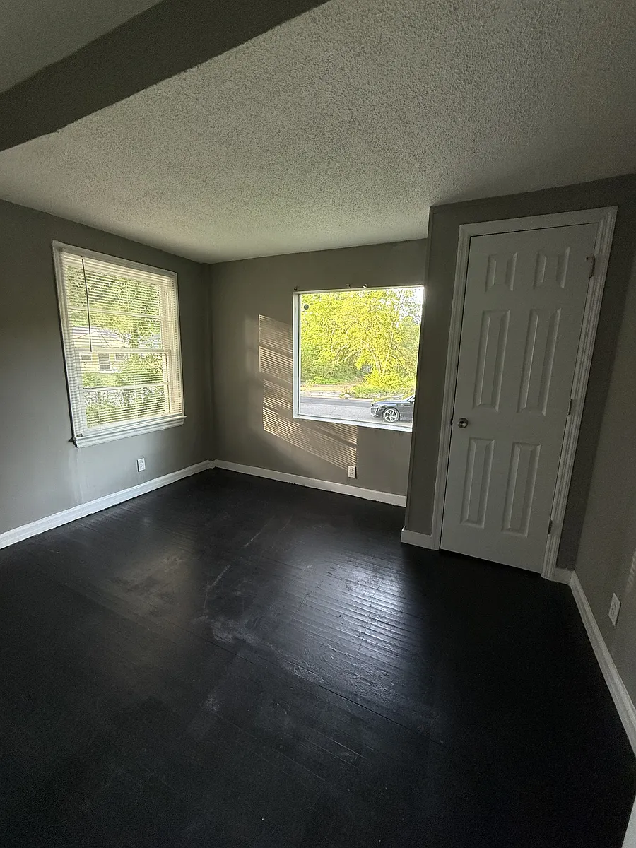 Building Photo - 63 Wilkes Cir #1