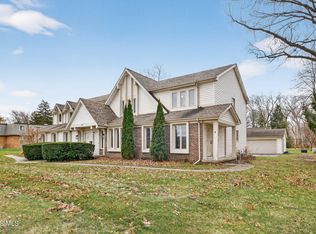 5409 Westcastle Dr APT 4, Toledo, OH 43615