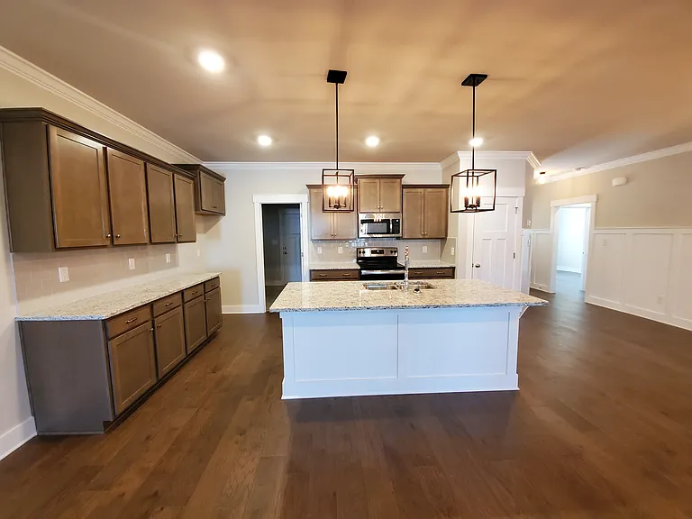 115 Harvester Dr — Photo 6
