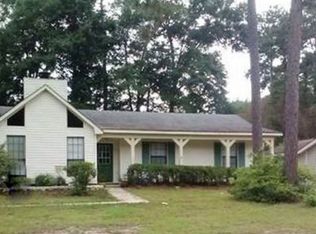 210 Ridgewood Dr, Daphne, AL 36526