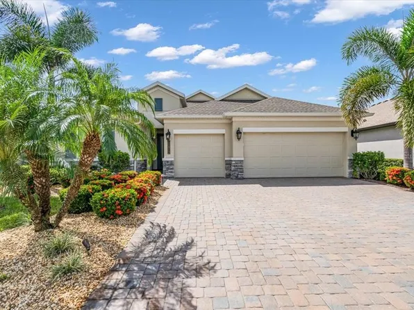 11812 Goldenrod Ave, Bradenton, FL 34212