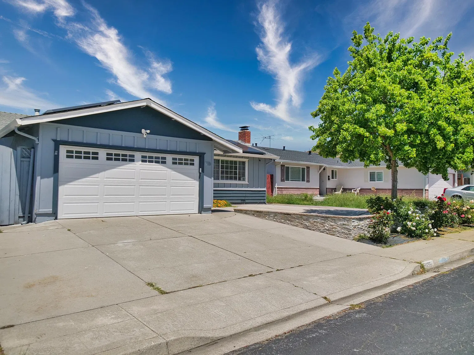 1655 Crater Lake Avenue — Photo 2