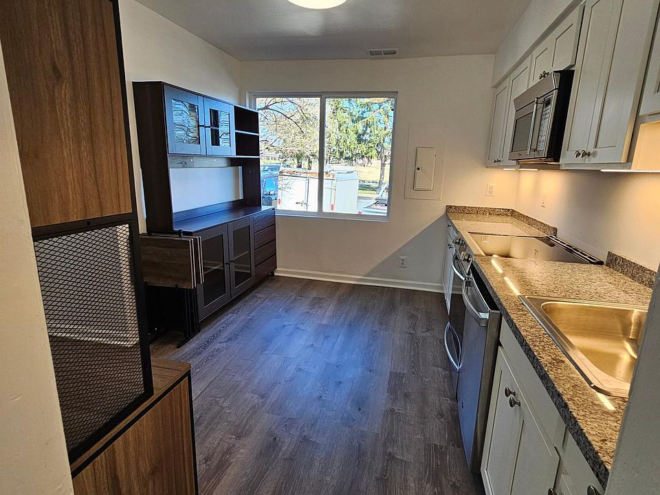 19624 Wootton Ave, Poolesville, MD 20837 Zillow