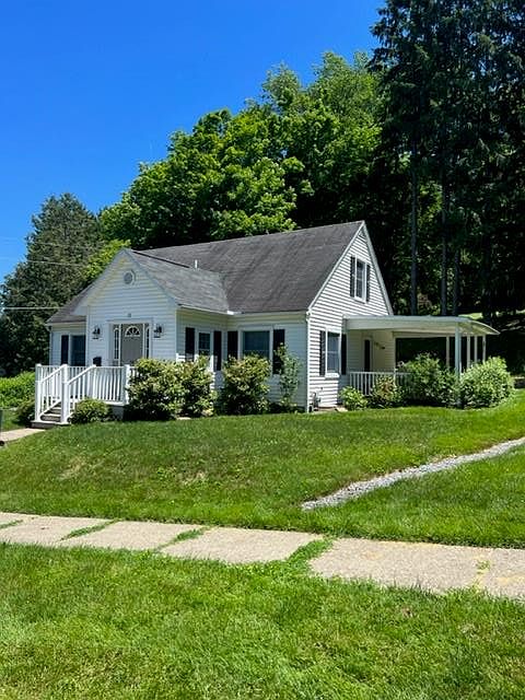 1st image of 55 Grant St