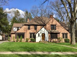 246 Colony Rd, Longmeadow, MA 01106
