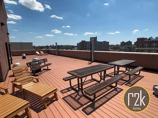 Rented by Realty 2000 Corp | media 41