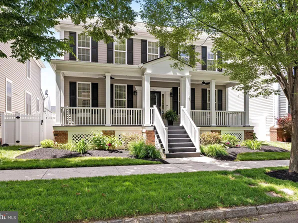 1227 Park St, Robbinsville, NJ 08691