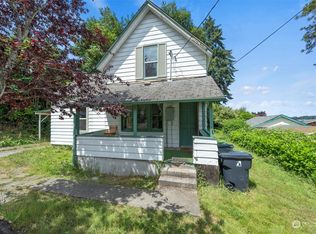 916 Giles Ave NW, Olympia, WA