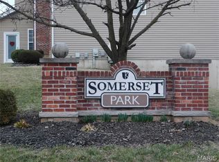 3169 Somerset Green Ct, Saint Louis, MO