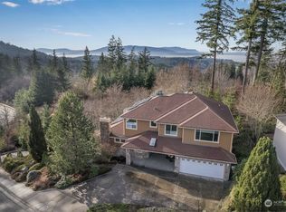 2010 40th St, Bellingham, WA 98229