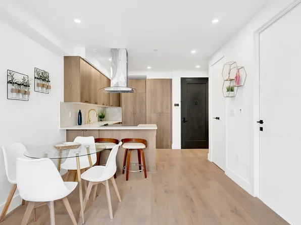 156 Tompkins Avenue image 4 of 14