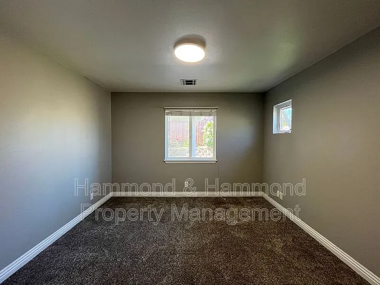 5716 Bloomfield St — Photo 15