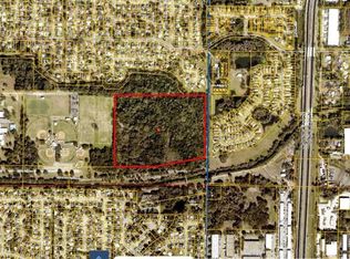 Armand Dr, Tampa, FL 33634