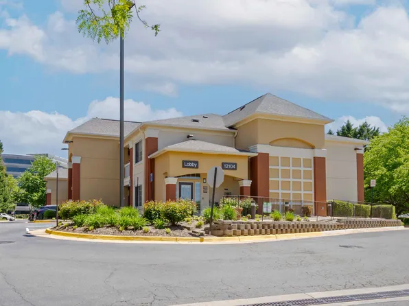 Washington, D.C. - Fairfax - Fair Oaks, 12104 Monument Dr, Fairfax, VA 22033