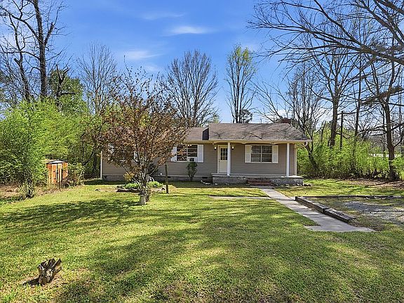 2nd image of 6119 Jeanne Dr