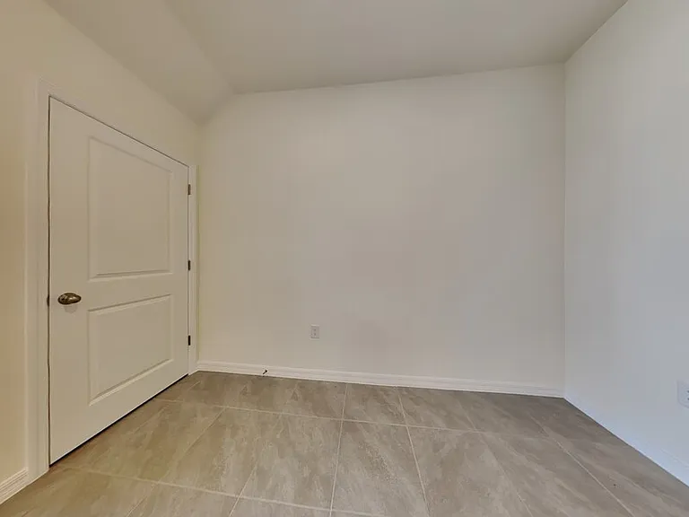 310 Mangrove Shade Cir — Photo 16