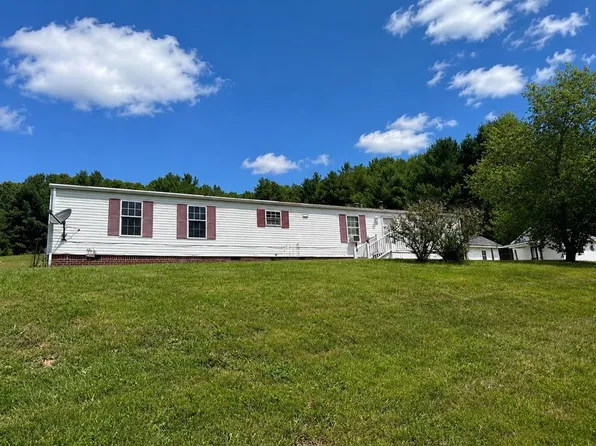 1291 Pipers Gap Rd, Galax, VA 24333