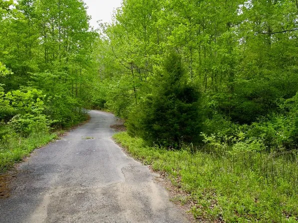 14AC Creek Side Ln, Spencer, TN 38585
