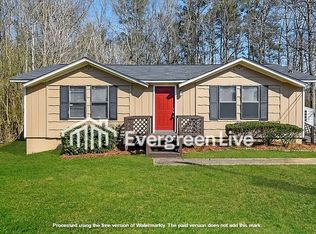 121 Winchester Dr, Bessemer, AL 35022