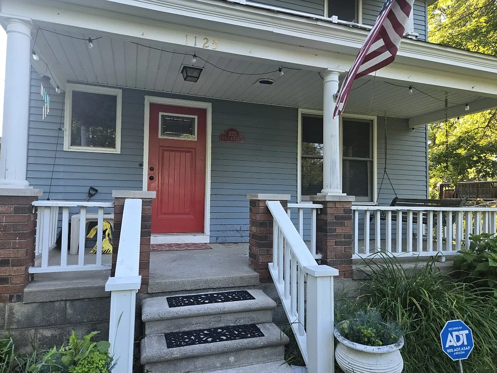 1125 South Long Lake Boulevard - 1 — Photo 3