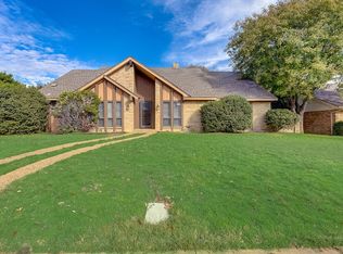1917 Cross Bend Rd, Plano, TX 75023