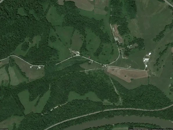 2734 Catawba Rd, Falmouth, KY 41040