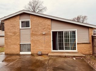 14833 Shepard Dr, Dolton, IL