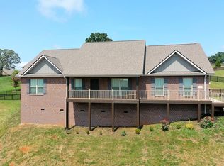 1423 Sally View Dr, Friendsville, TN 37737