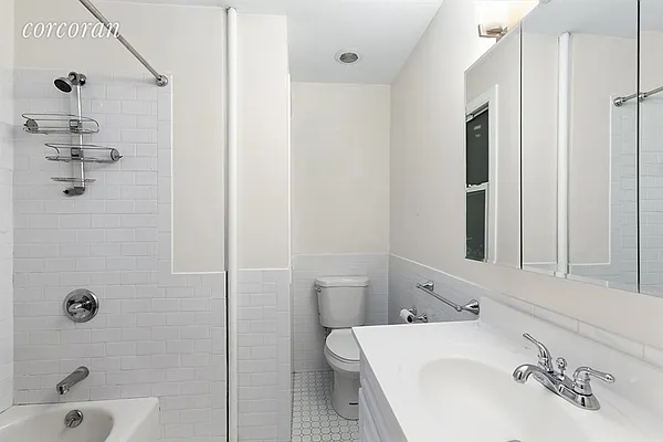 Rented by Corcoran | media 28