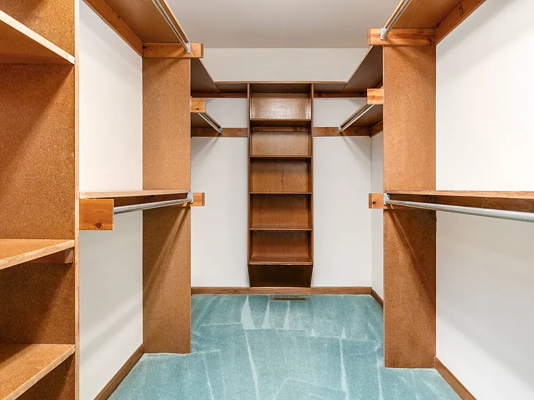100 E Dublin Granville Rd #1 — Photo 20