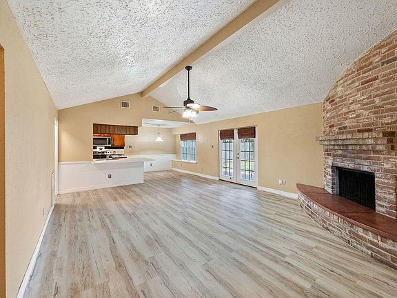 4th image of 22811 Capitol Landing Ln
