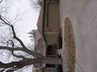 3300 Hitching Post Rd #20, Dewitt, MI 48820