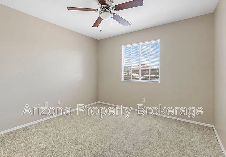 31567 N Cactus Dr — Photo 20