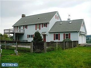 1st image of 12 Bensinger Dr