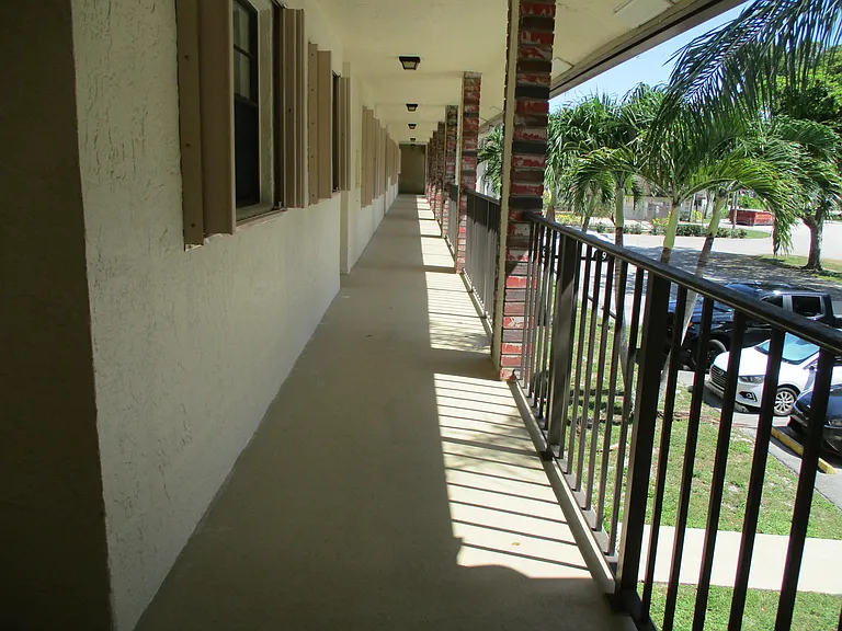 23398 SW 57th Ave #306 — Photo 4