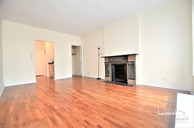 Rented by Manhattan Realty Group