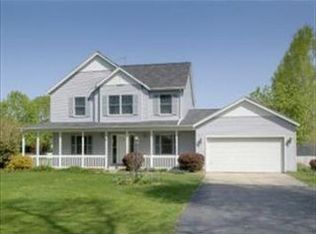17224 Cherokee Trl, Three Rivers, MI 49093