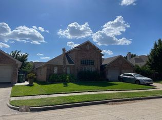 6306 Clear Pool Dr, Arlington, TX 76018