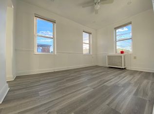 2633 E Monmouth St #2, Philadelphia, PA 19134
