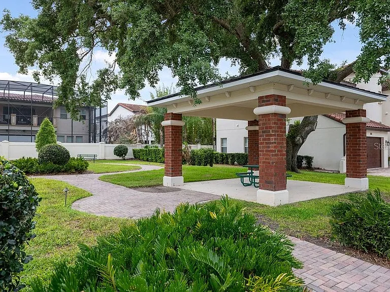 706 Canopy Estates Dr — Photo 22