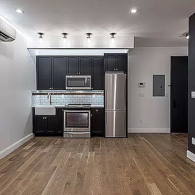 2nd image of 221 Clarkson Ave #4R