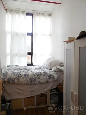 Rented by Oxford Property Group | media 12