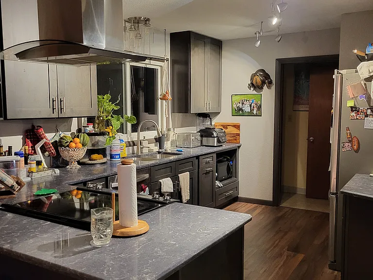 1109 Ponderosa Dr — Photo 2