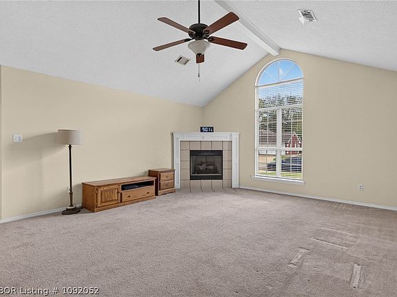 3rd image of 251 Ridgecrest Dr