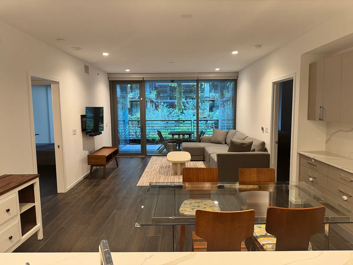 Building Photo - 7180 E Kierland Blvd #205