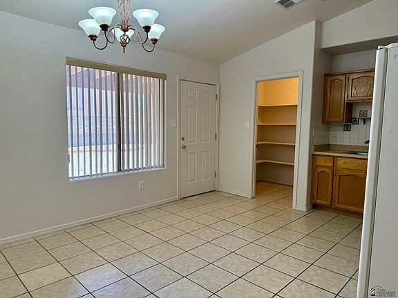 4th image of 9557 E 35th Pl