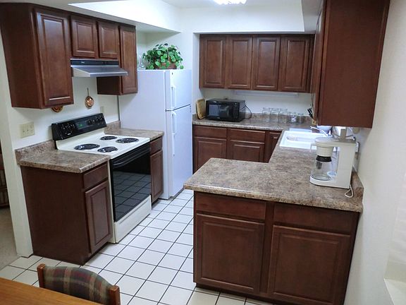 2nd image of 4554 E Paradise Village Pkwy N Unit 121